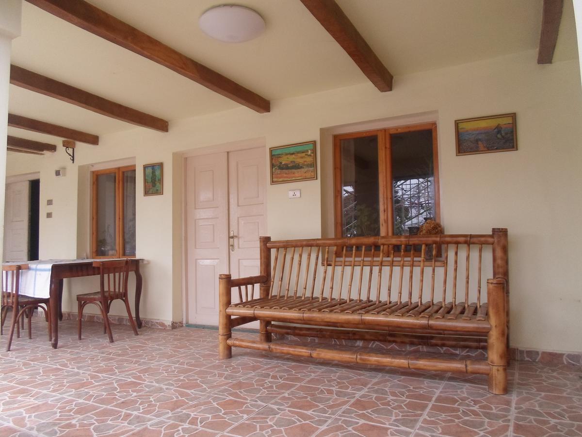 Guesthouse Aisi In Lagodekhi Buitenkant foto